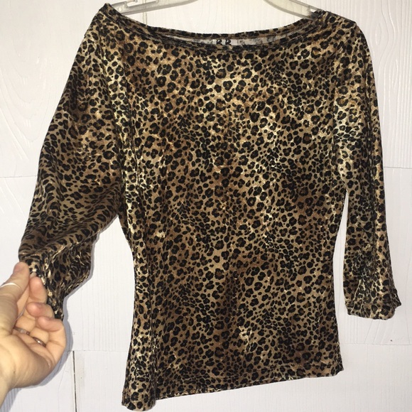 Leopard Top - Picture 2 of 4